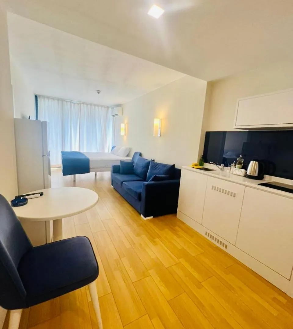 Orbita City Sea View Apartment Batoemi Aparthotel