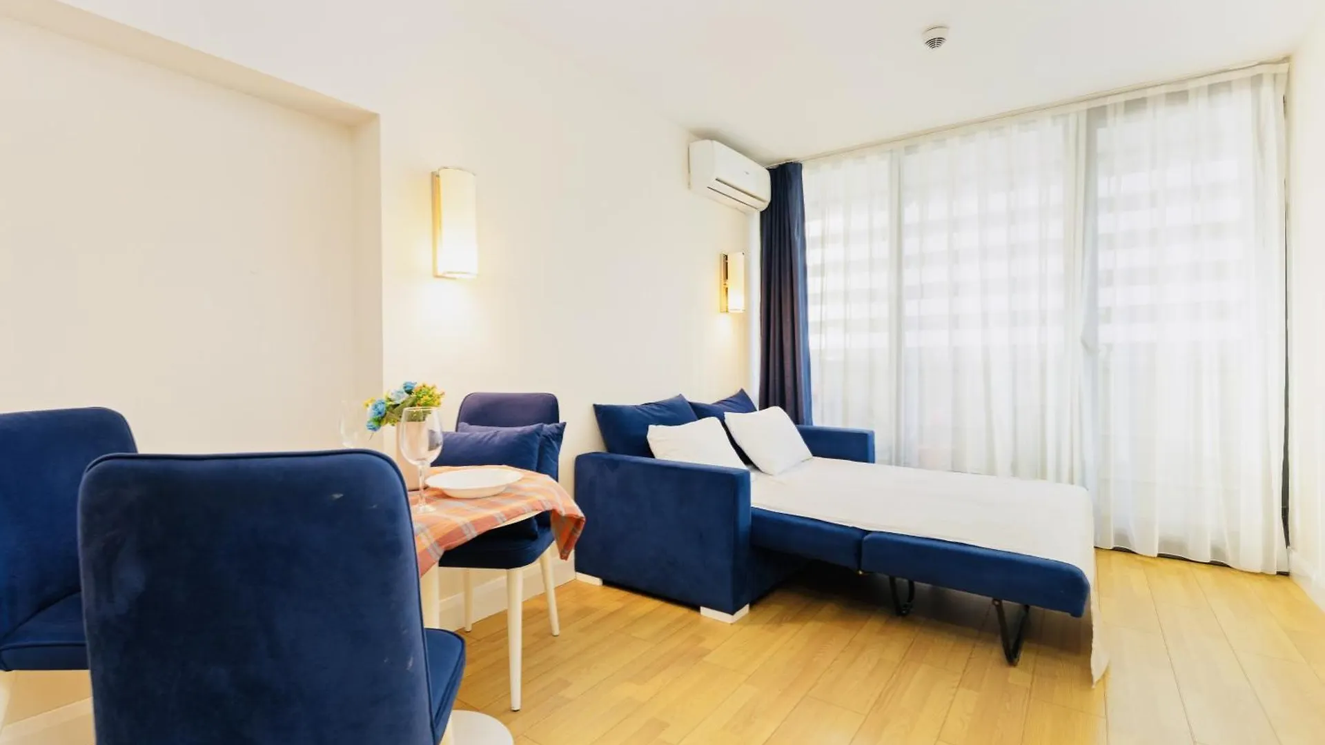 Aparthotel Orbita City Sea View Apartment Batoemi