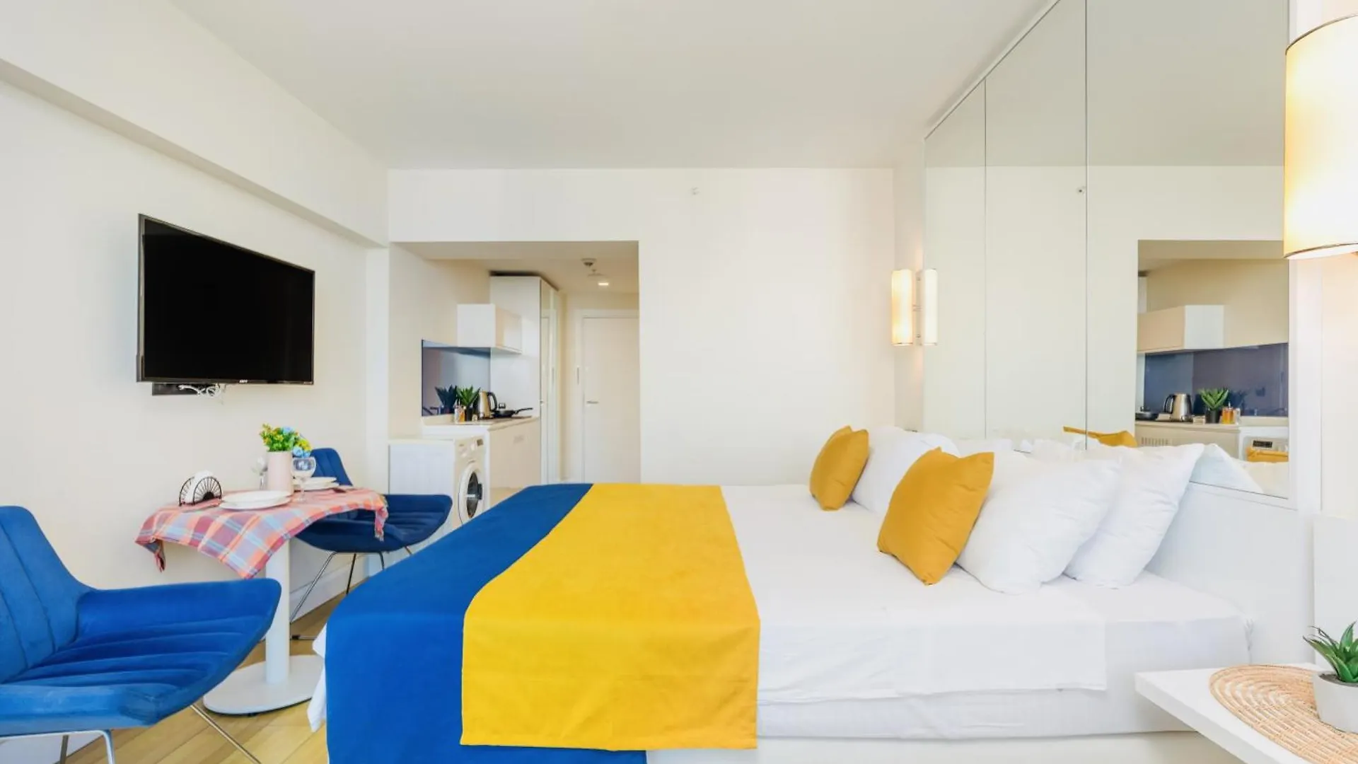 Orbita City Sea View Apartment Batoemi Georgië