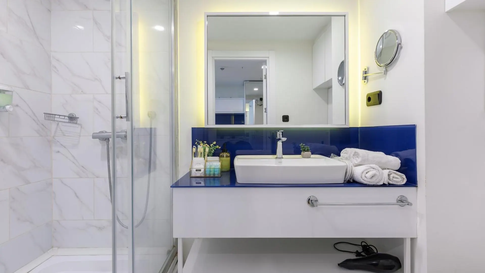 Orbita City Sea View Apartment Batoemi 5*,